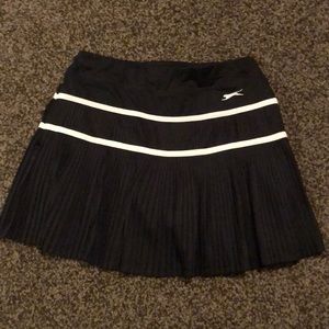 Black golf/tennis skort